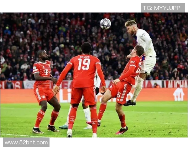 曼联与巴黎激战回顾精彩瞬间与战术分析全景呈现