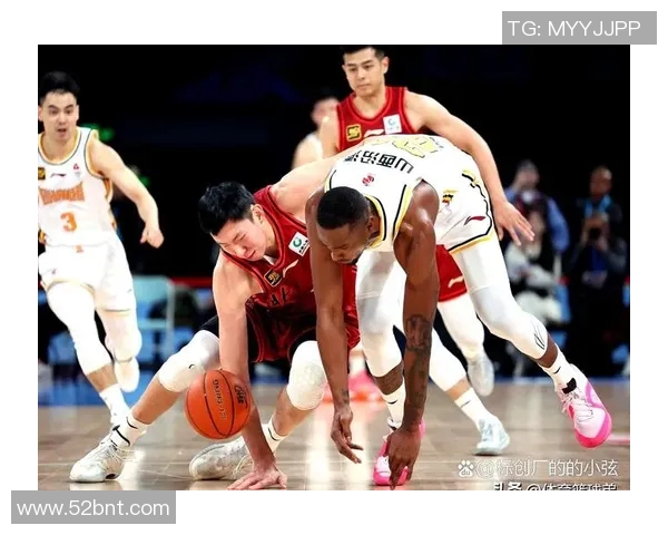 汉堡与艾德豪森的精彩对决分析及战术探讨