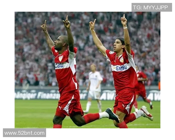 沃尔夫与莫陆军激战正酣谁能在这场对决中笑到最后 沃尔夫与莫陆军激战正酣谁能在这场对决中笑到最后