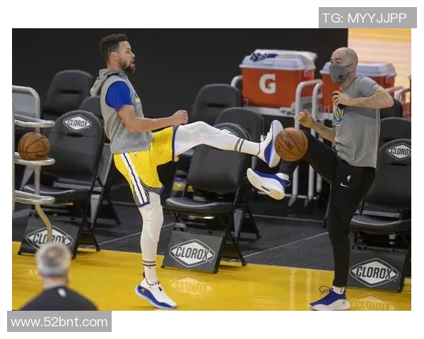 2015年1月24日勇士与国王的激烈对决回顾与精彩瞬间分析