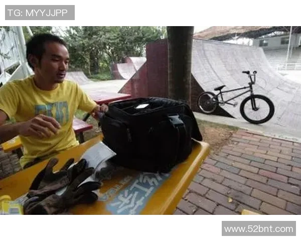 深圳极限运动队比赛经验引发热议运动员表现与裁判判罚的争议分析 深圳极限运动队比赛经验引发热议运动员表现与裁判判罚的争议分析