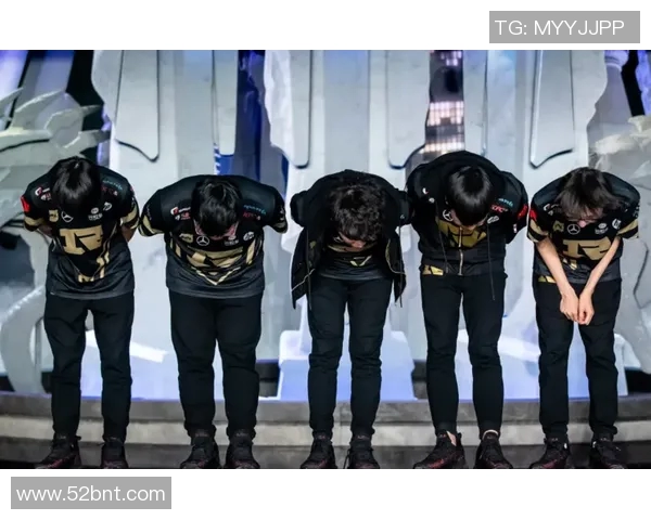 CSGO热点分析：深入探讨RNG战队的运营策略与战术布局